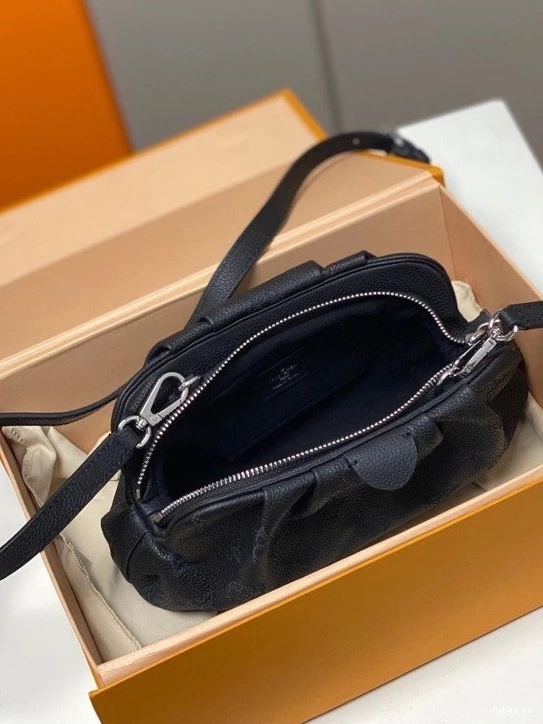LOUIS SCALA POUCH MINI VUITTON 0716